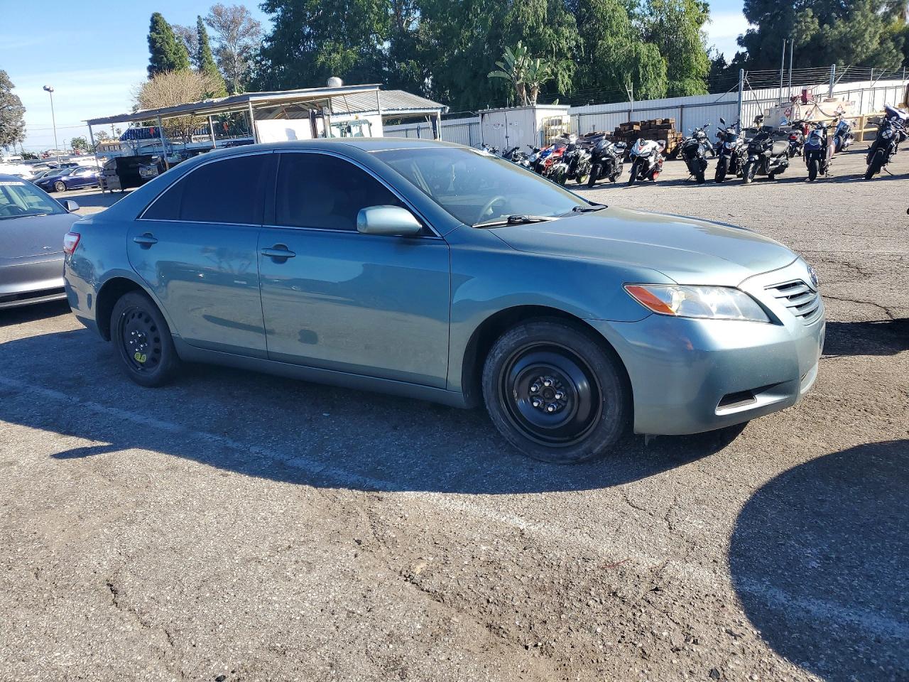 2007 TOYOTA CAMRY LE photo 4