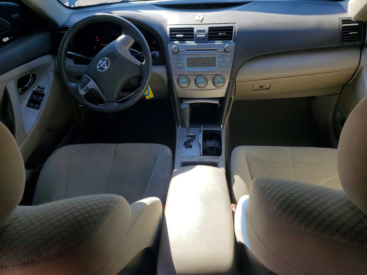2007 TOYOTA CAMRY LE photo 8