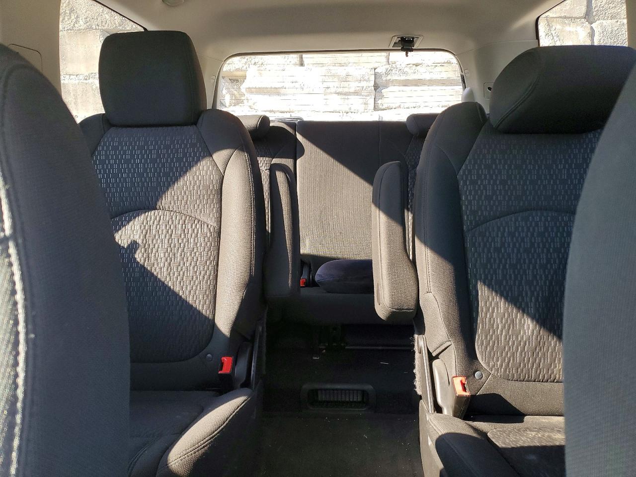 2011 GMC ACADIA SLE photo 10