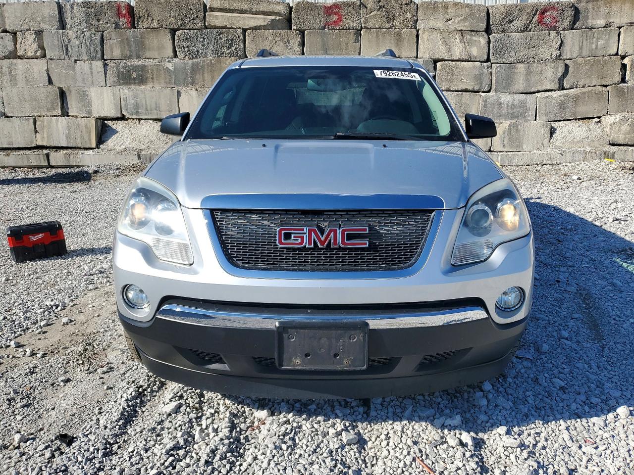 2011 GMC ACADIA SLE photo 5