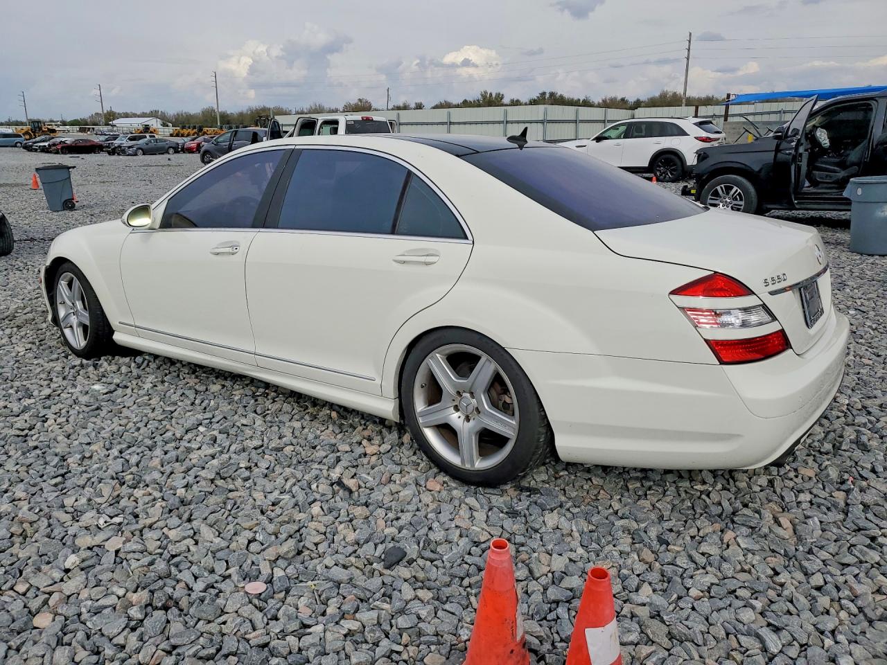 2007 MERCEDES-BENZ S 550 photo 2