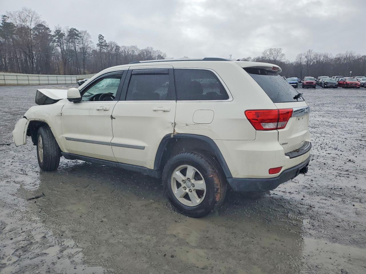 2011 JEEP GRAND CHEROKEE photo 2