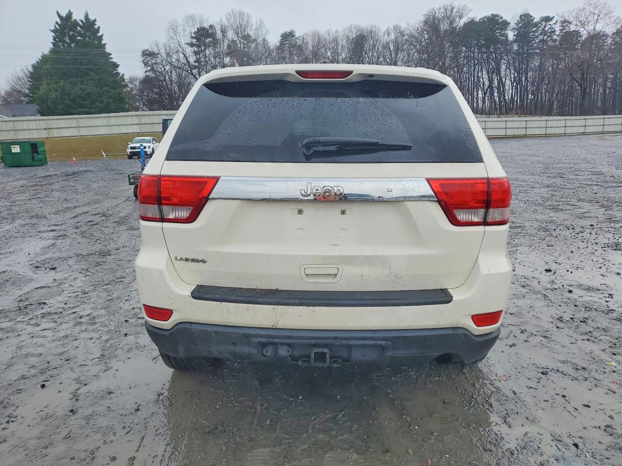 2011 JEEP GRAND CHEROKEE photo 6