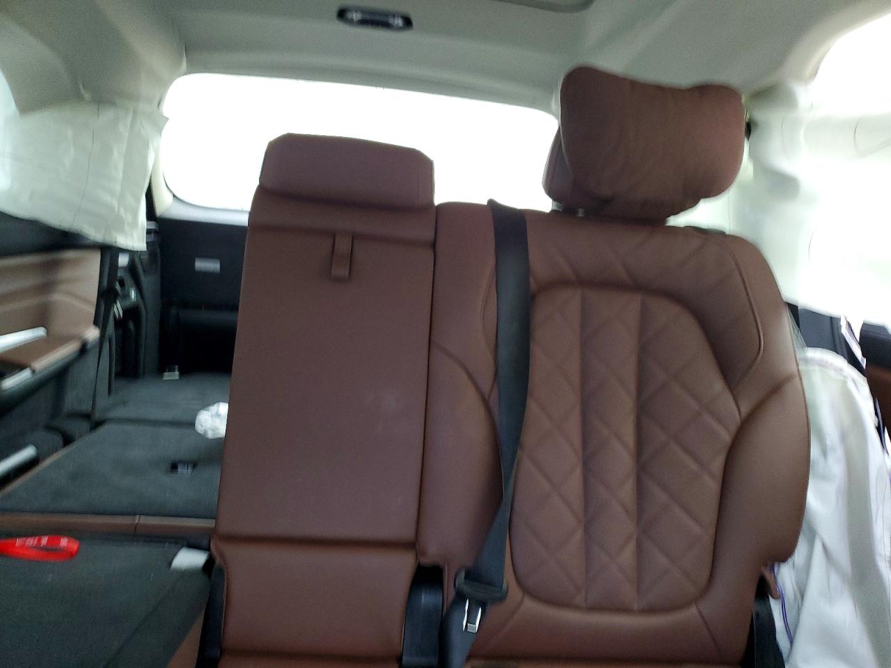 2023 BMW X7 XDRIVE40I photo 28
