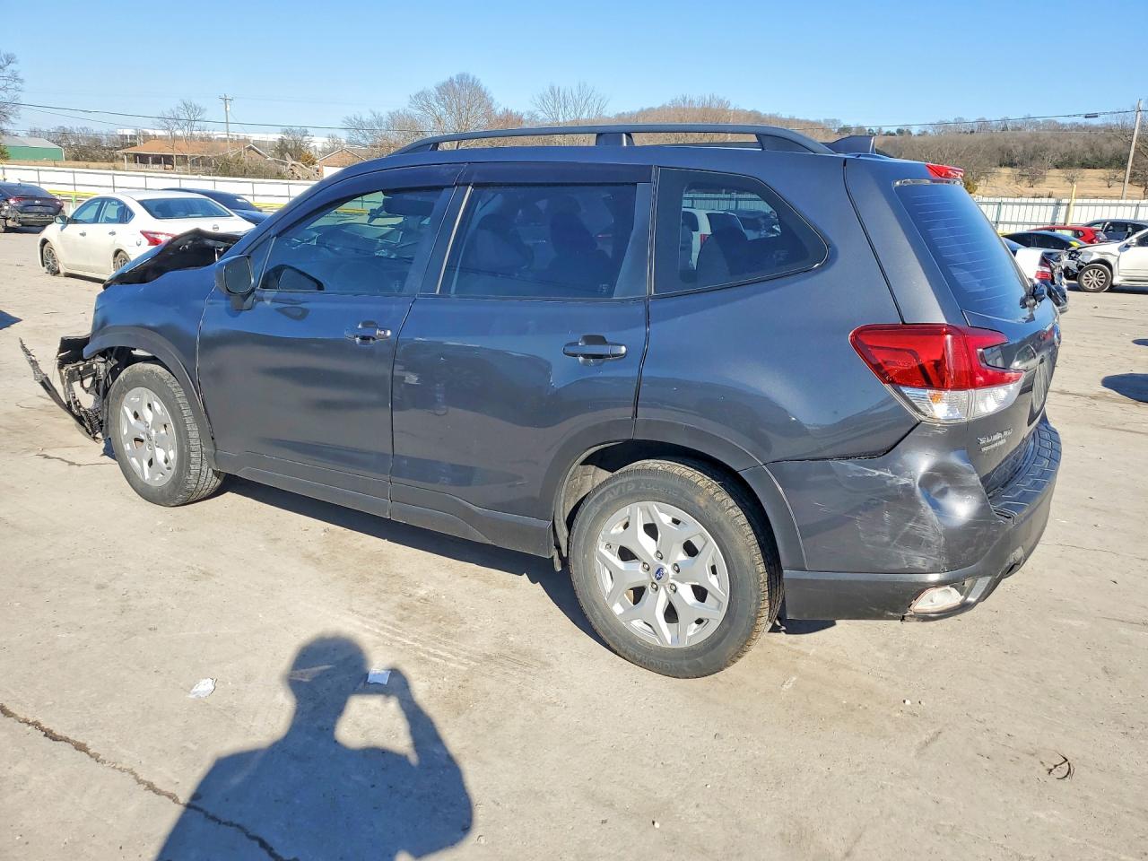 2020 SUBARU FORESTER photo 2