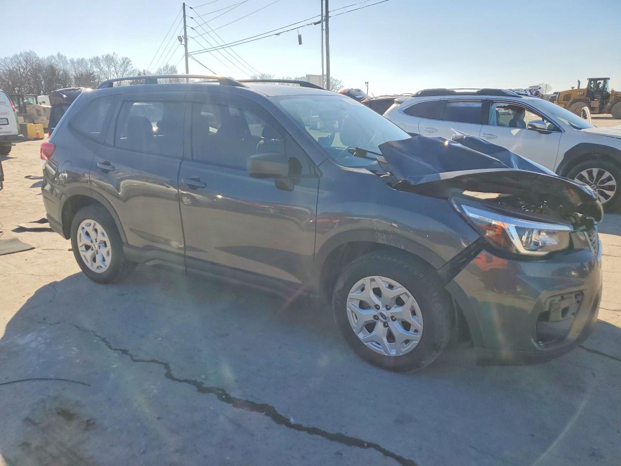 2020 SUBARU FORESTER photo 4