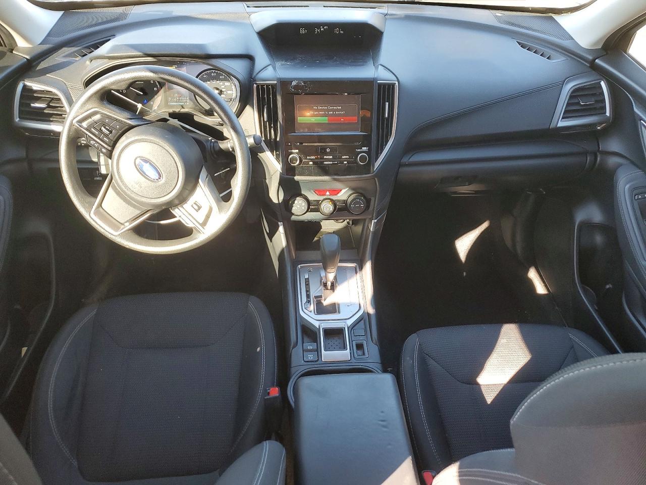 2020 SUBARU FORESTER photo 8