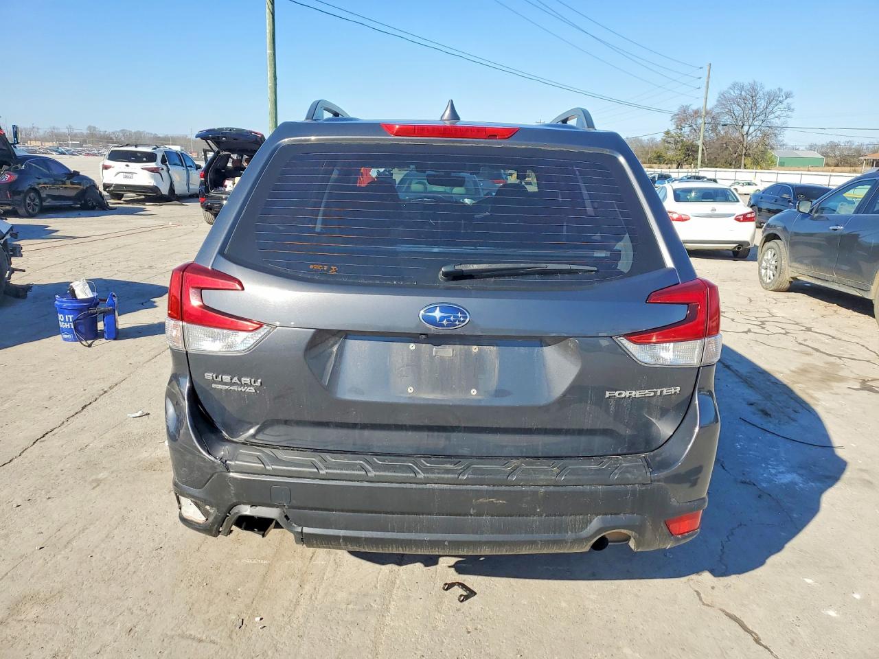 2020 SUBARU FORESTER photo 6