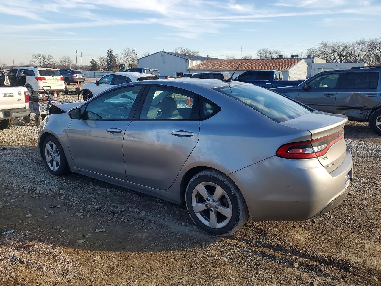 2015 DODGE DART SXT photo 2