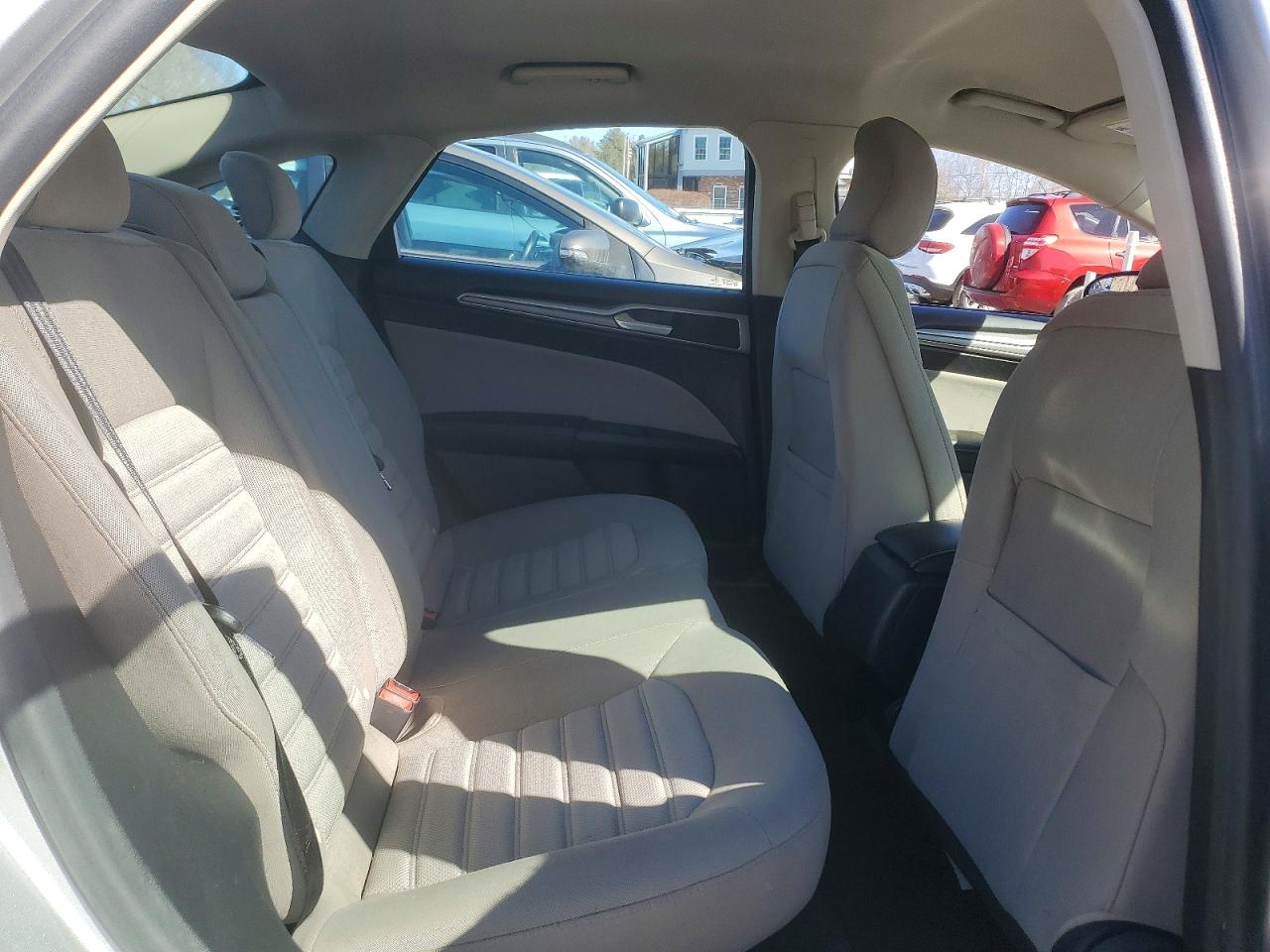 2017 FORD FUSION S photo 10