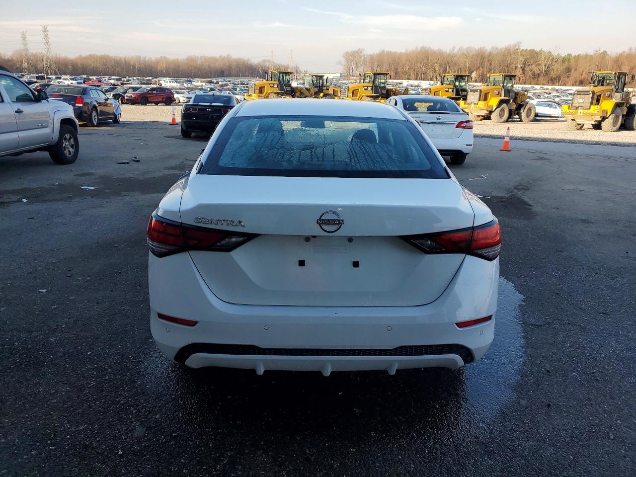 2024 NISSAN SENTRA S photo 11