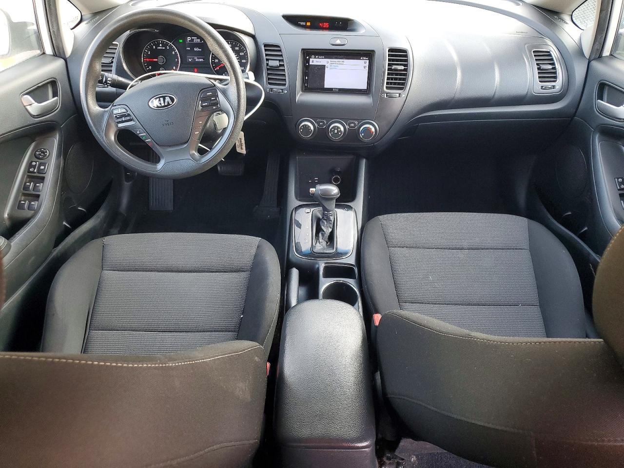 2018 KIA FORTE LX photo 8