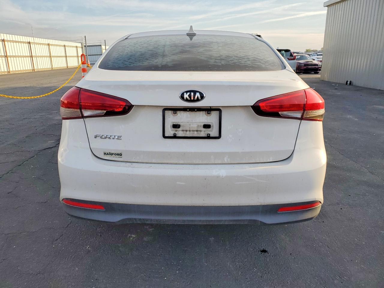 2018 KIA FORTE LX photo 6