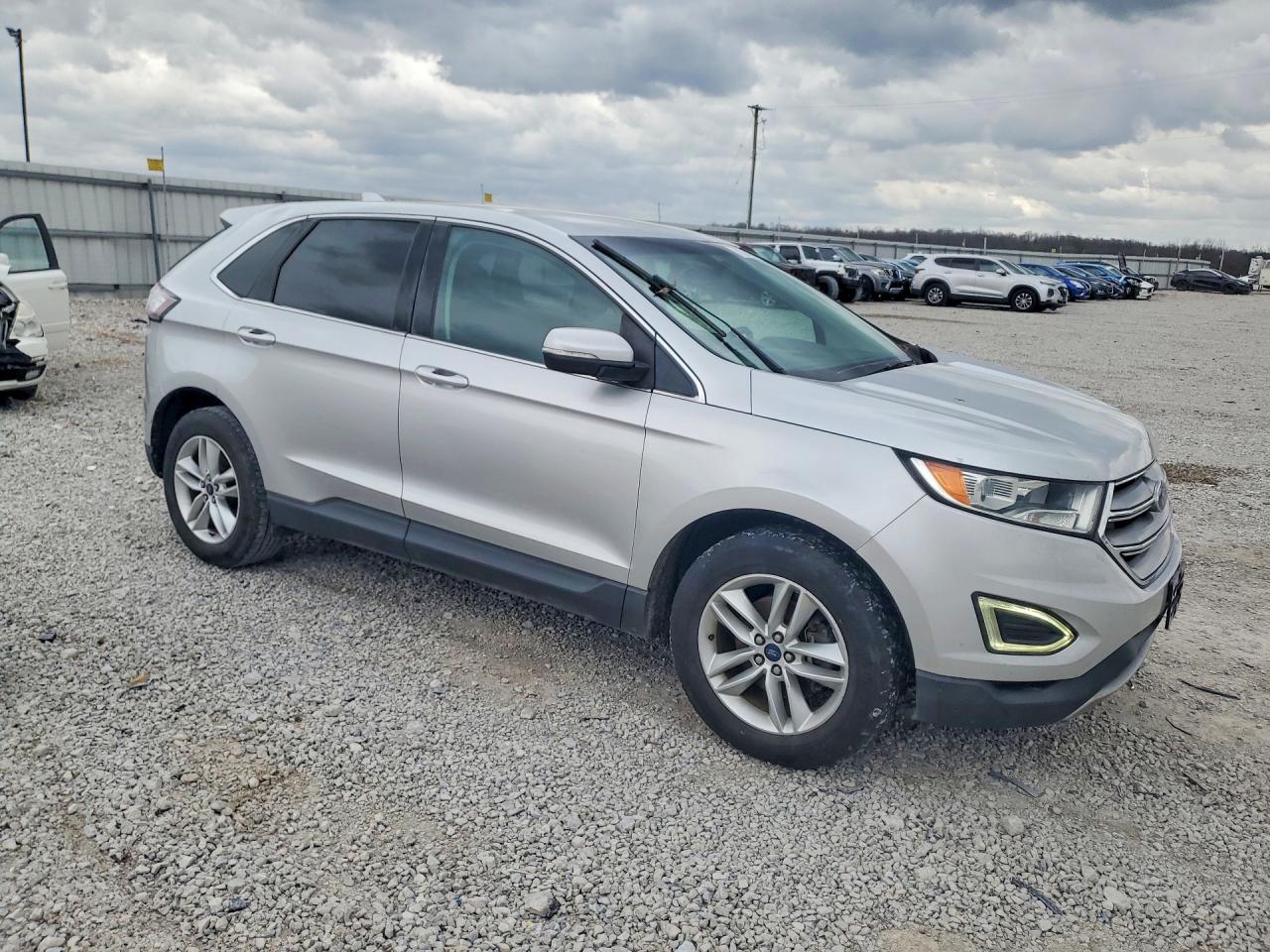 2015 FORD EDGE SEL photo 4