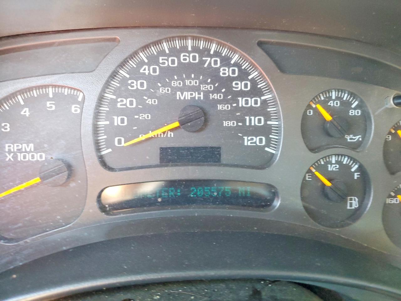 2004 CHEVROLET SILVERADO C2500 HEAVY DUTY photo 17
