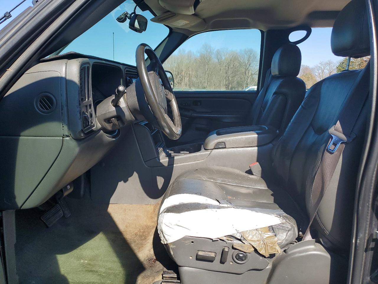 2004 CHEVROLET SILVERADO C2500 HEAVY DUTY photo 13