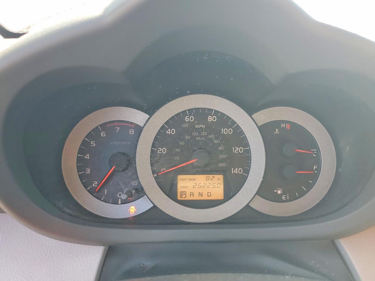 2006 TOYOTA RAV4 BASE photo 17