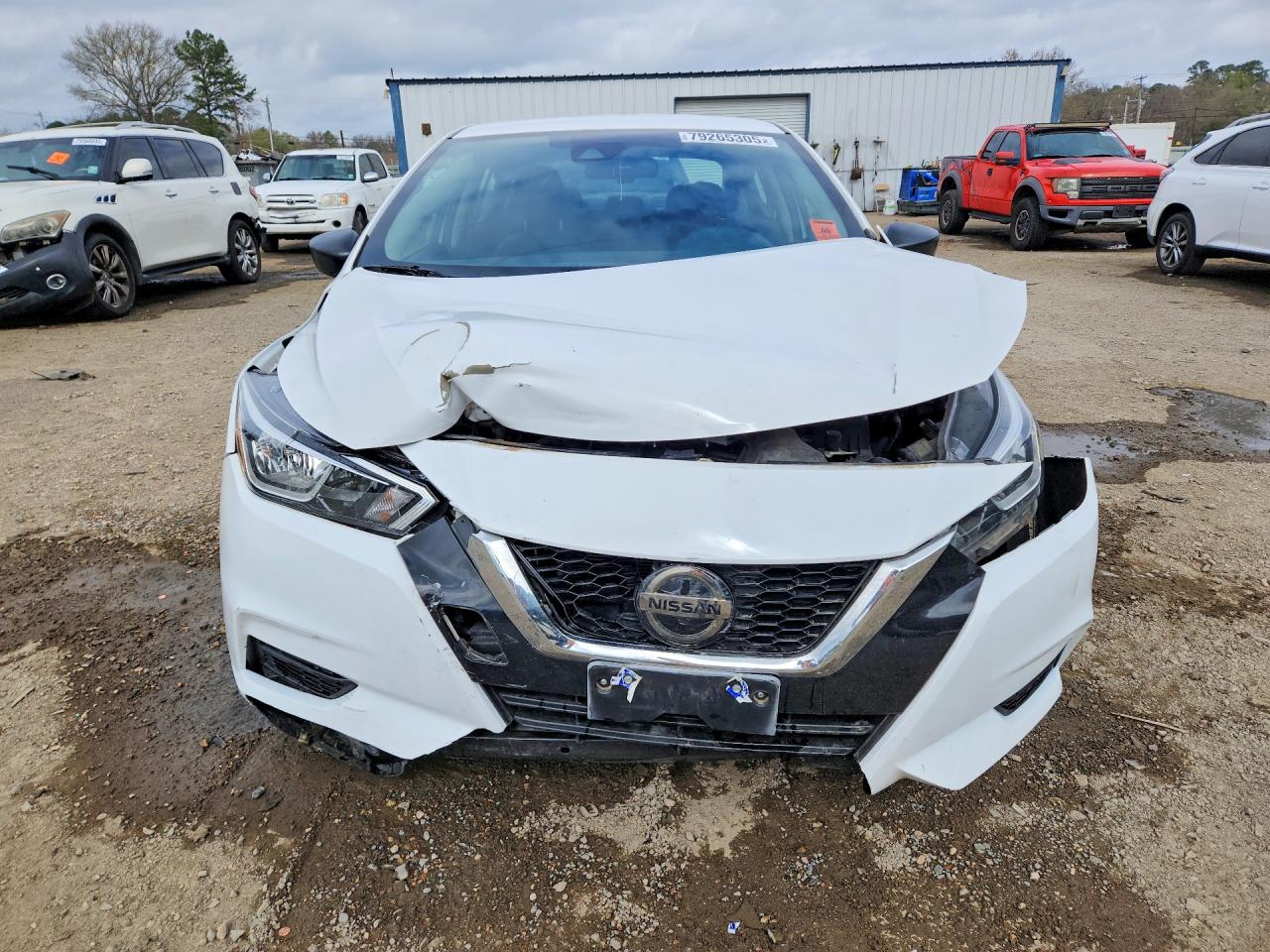 2020 NISSAN VERSA S photo 9