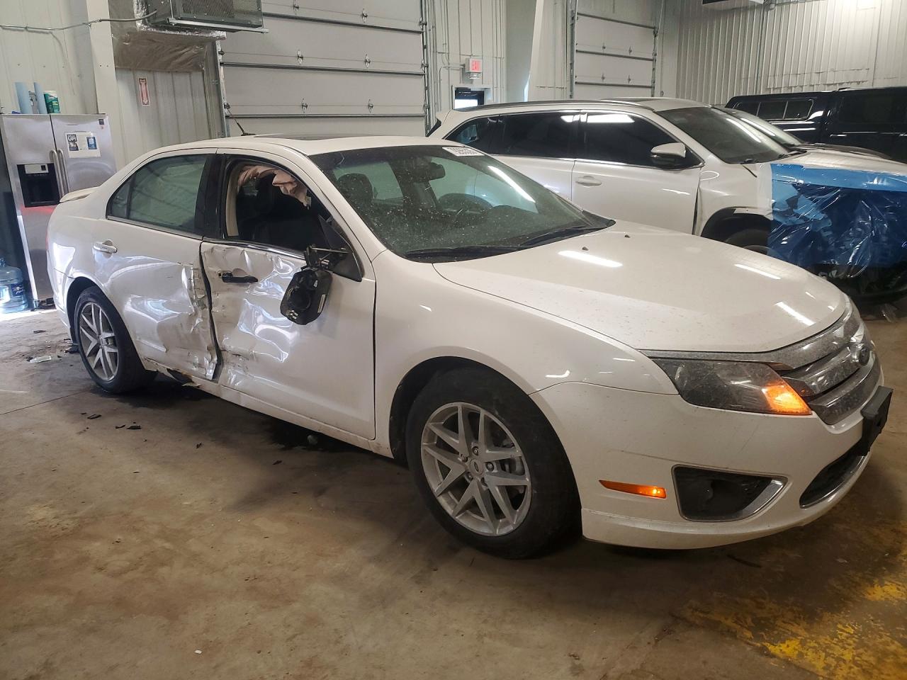 2011 FORD FUSION SEL photo 4