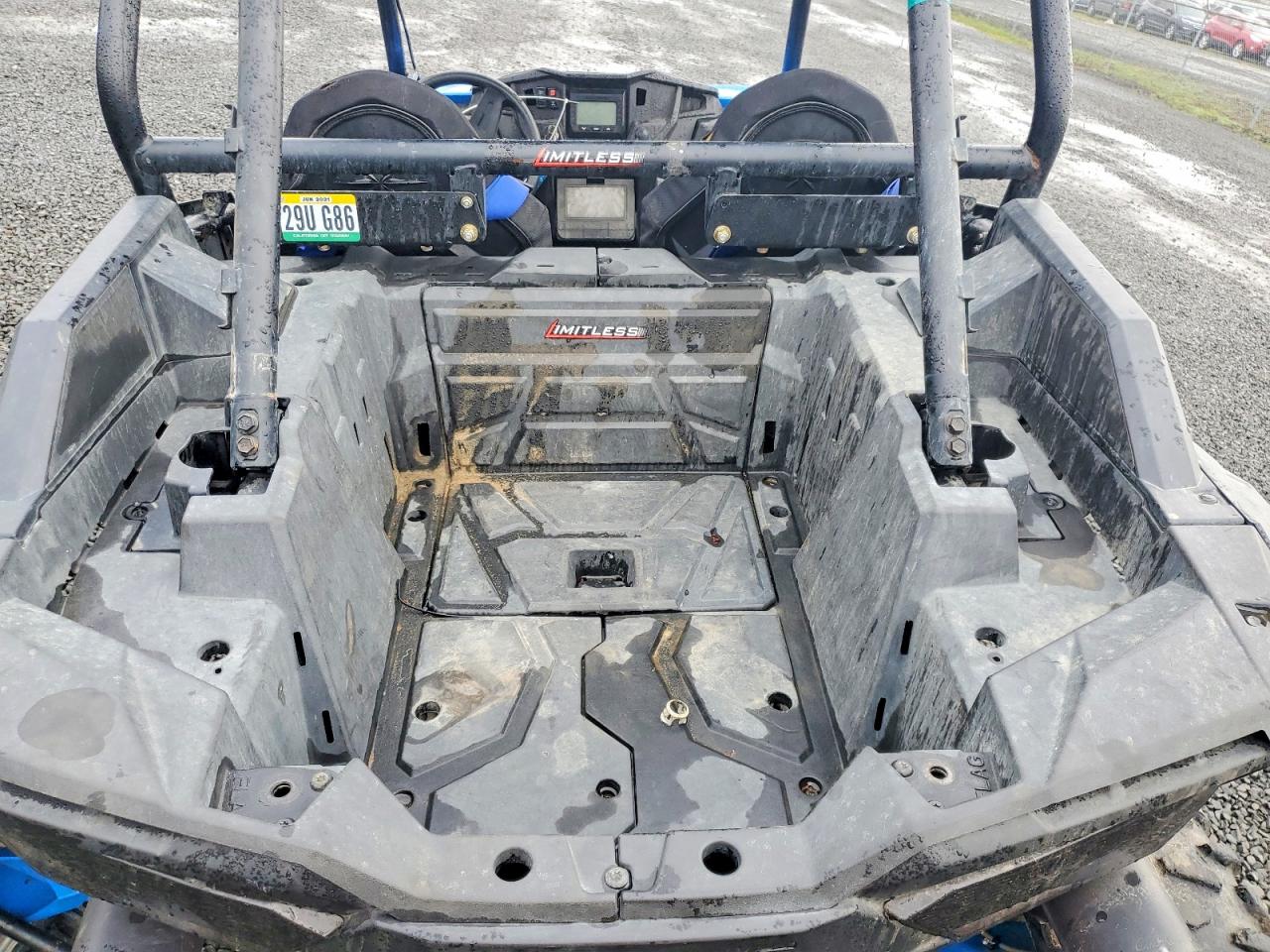 2017 POLARIS RZR UTILITY VEHICLE photo 6