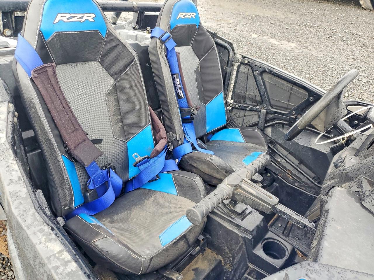 2017 POLARIS RZR UTILITY VEHICLE photo 5