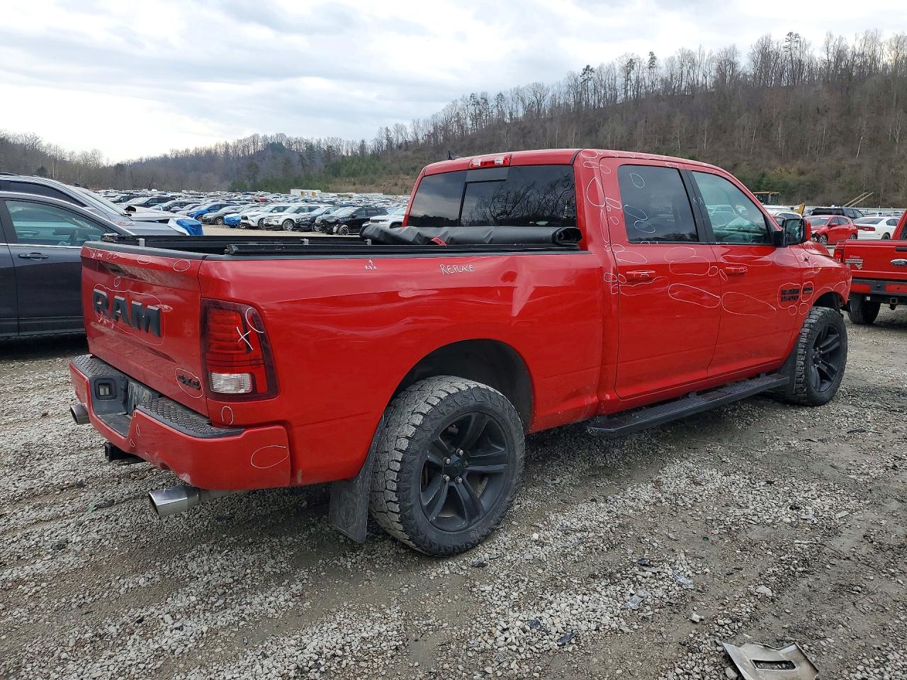 2018 RAM 1500 SPORT photo 3