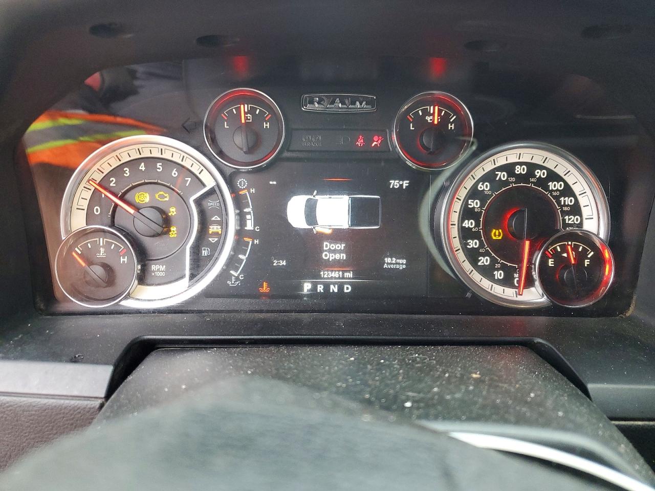 2018 RAM 1500 SPORT photo 9