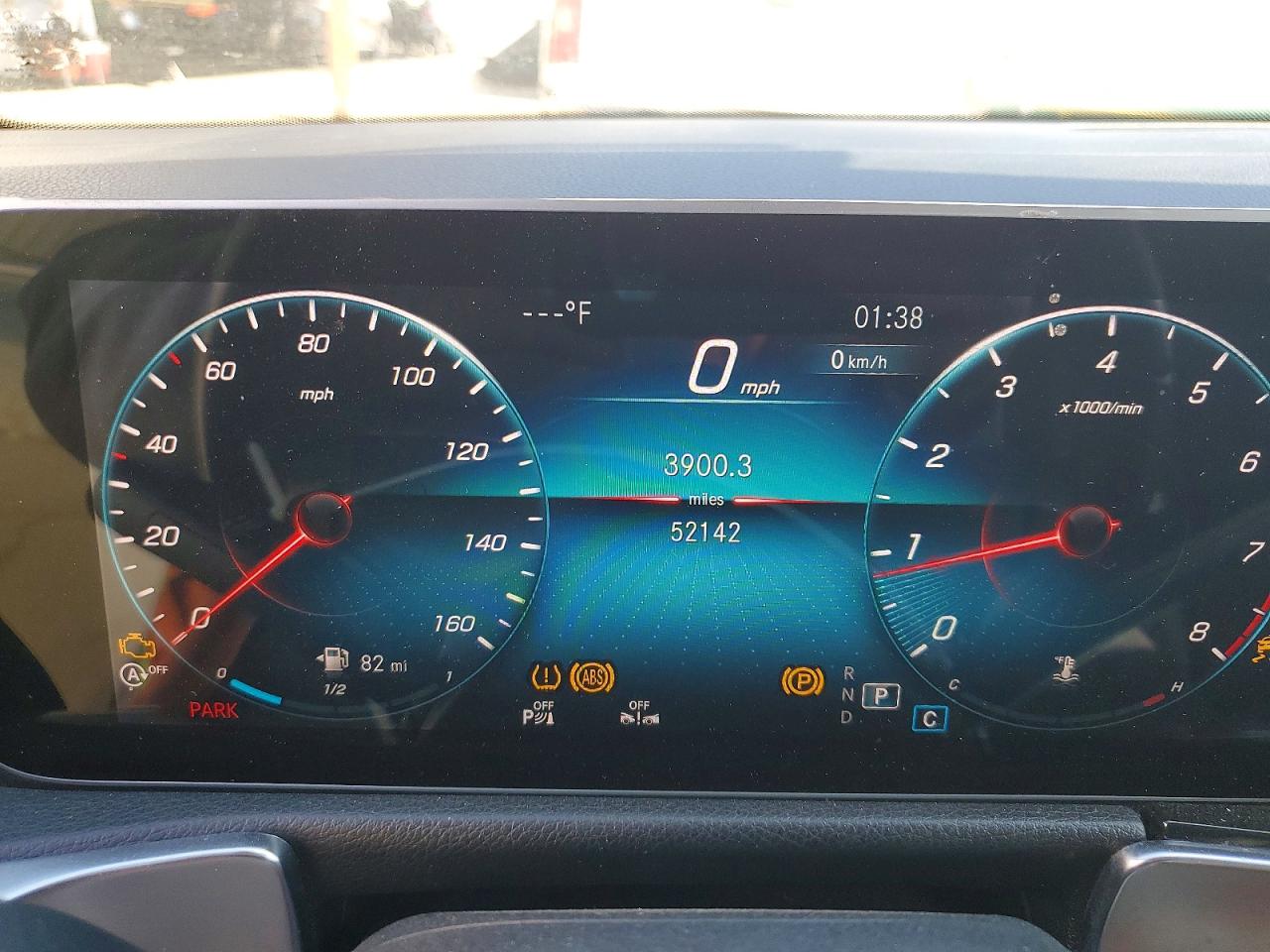 2020 MERCEDES-BENZ GLB 250 4MATIC photo 9