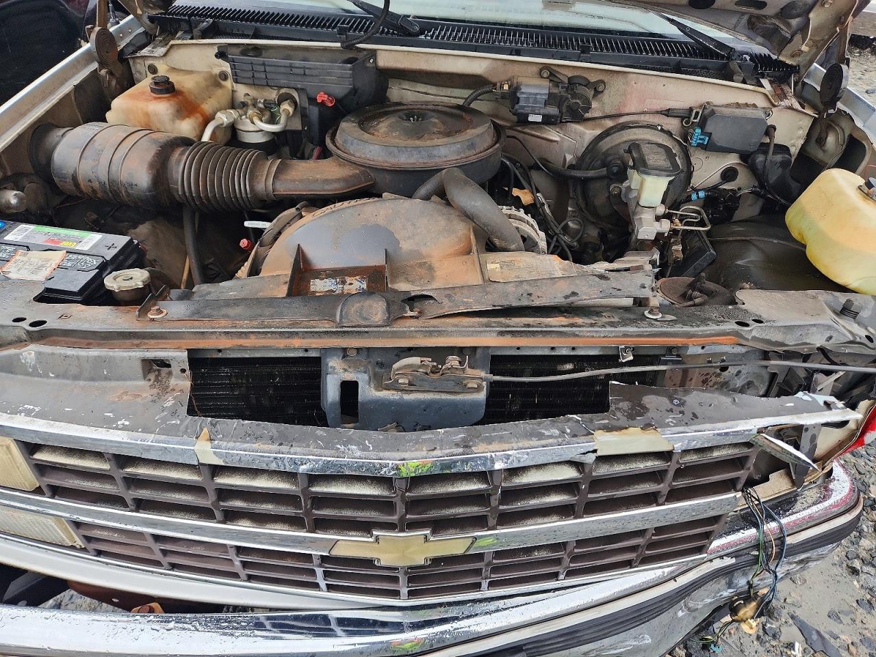 1990 CHEVROLET GMT-400 C1500 photo 11