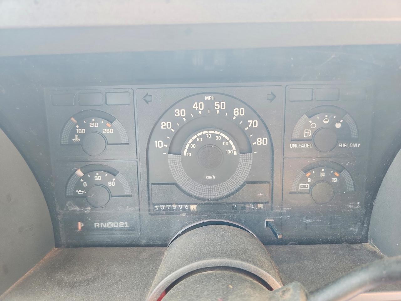 1990 CHEVROLET GMT-400 C1500 photo 9