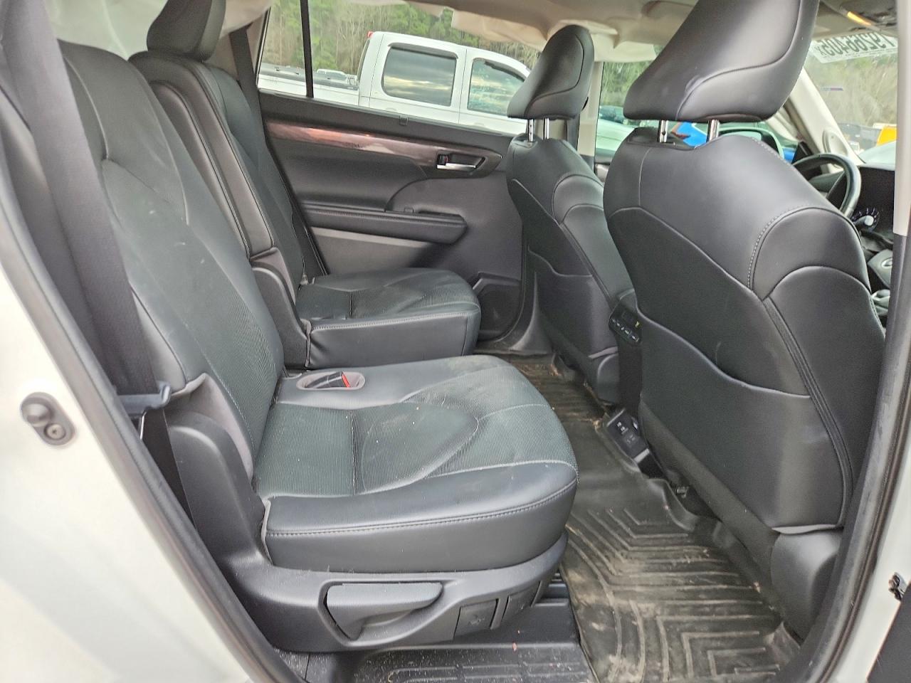 2020 TOYOTA HIGHLANDER LIMITED photo 31