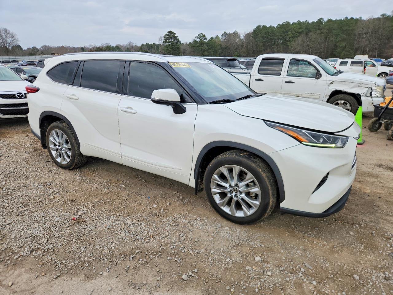 2020 TOYOTA HIGHLANDER LIMITED photo 10