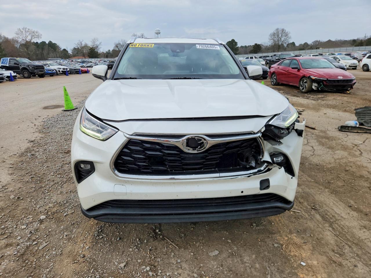 2020 TOYOTA HIGHLANDER LIMITED photo 13
