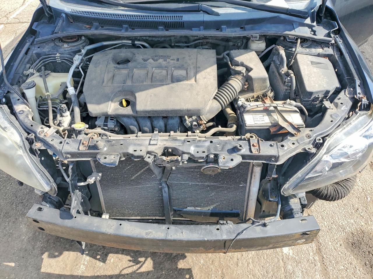 2013 TOYOTA COROLLA S photo 11