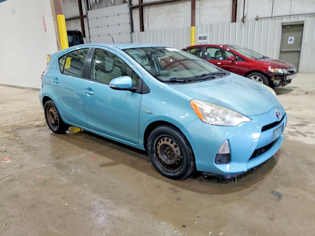2012 TOYOTA PRIUS C ONE photo 10