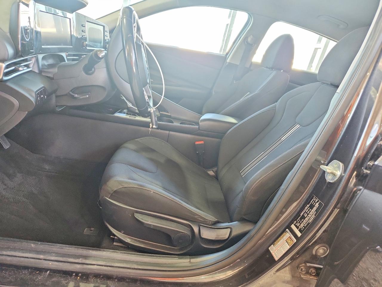 2022 HYUNDAI ELANTRA SEL photo 7