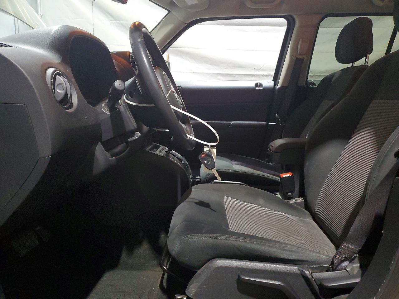 2015 JEEP PATRIOT LATITUDE photo 13