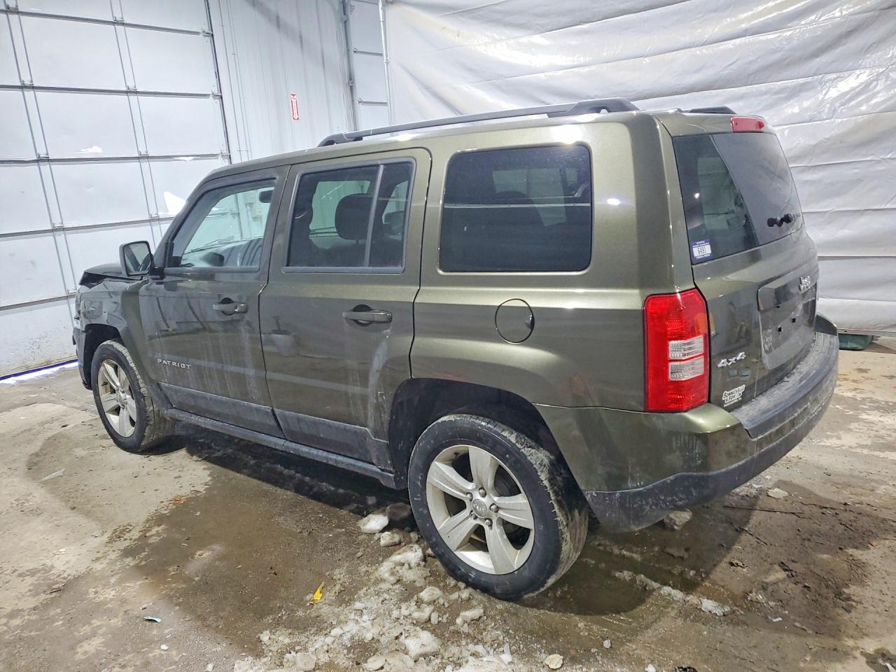 2015 JEEP PATRIOT LATITUDE photo 3
