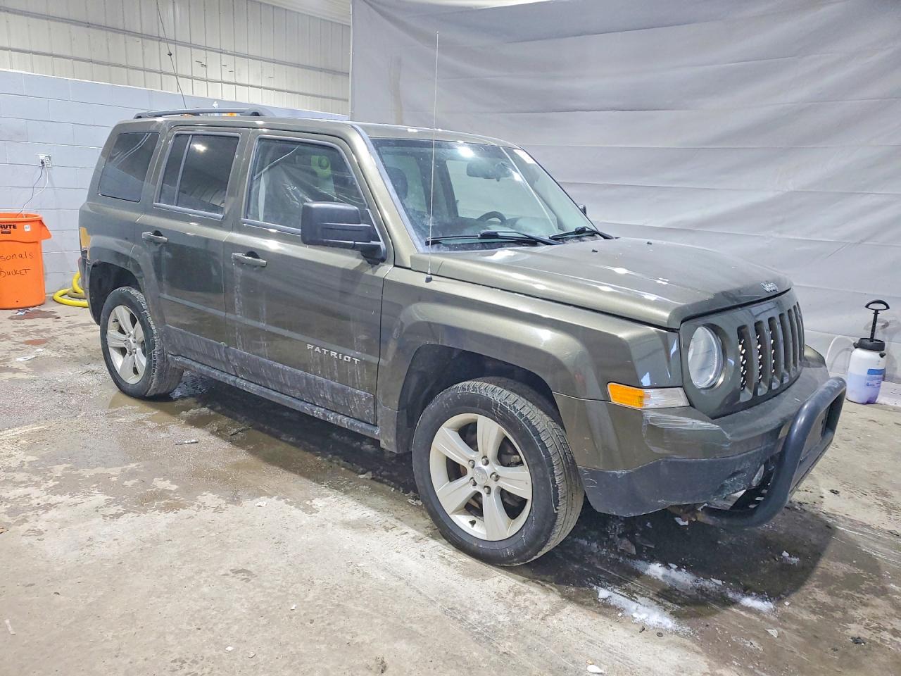 2015 JEEP PATRIOT LATITUDE photo 7