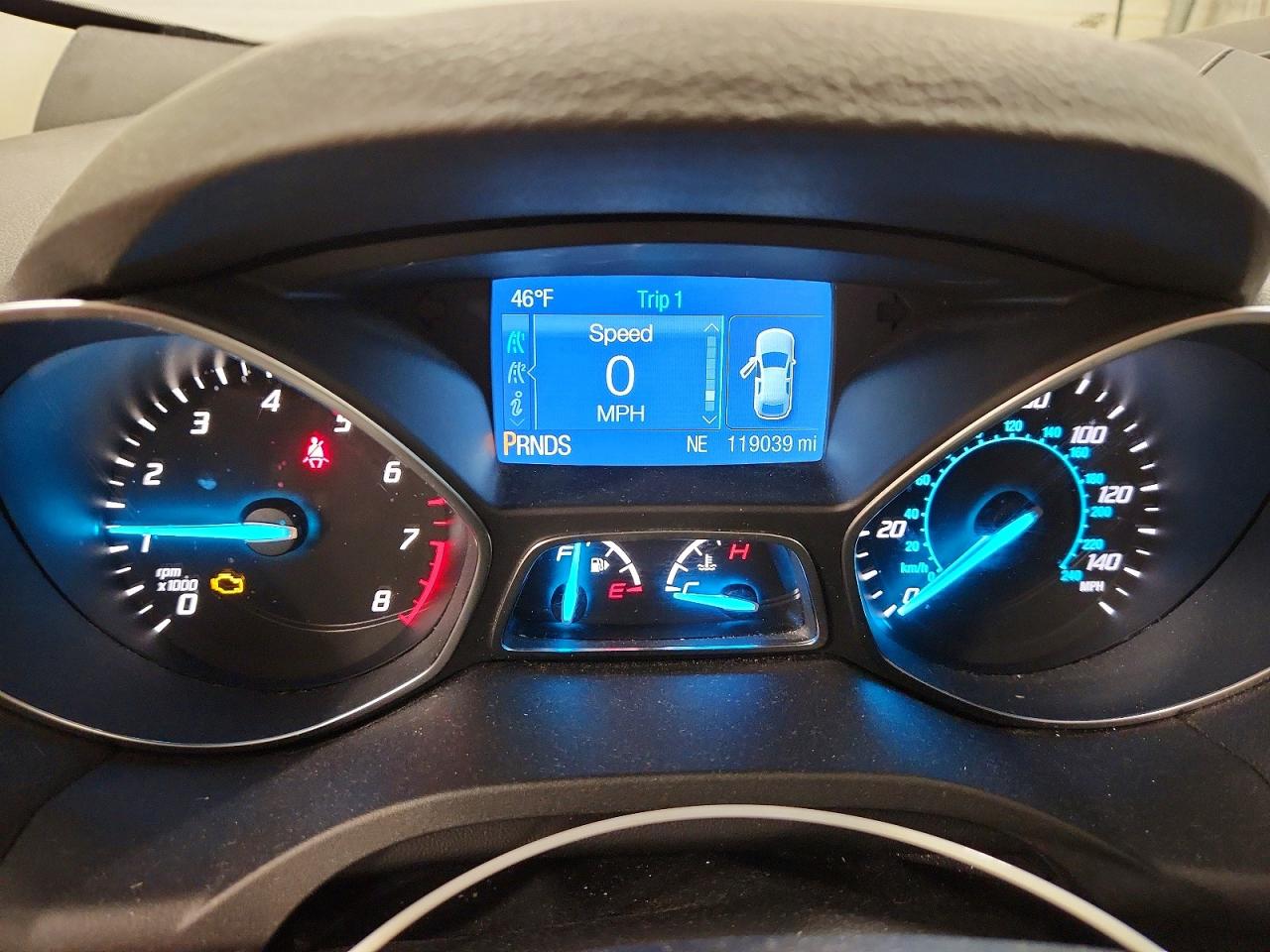 2015 FORD ESCAPE SE photo 25