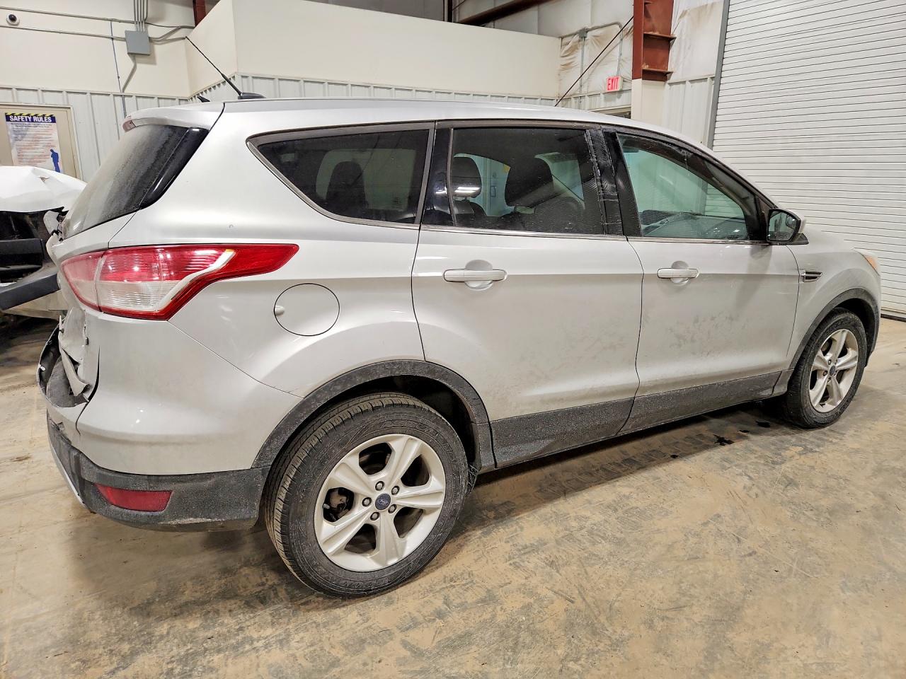 2015 FORD ESCAPE SE photo 7