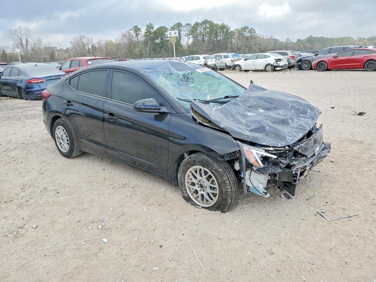 2020 HYUNDAI ELANTRA SE photo 4