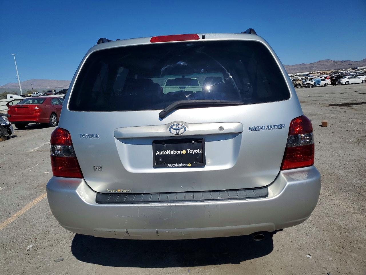 2006 TOYOTA HIGHLANDER BASE photo 11