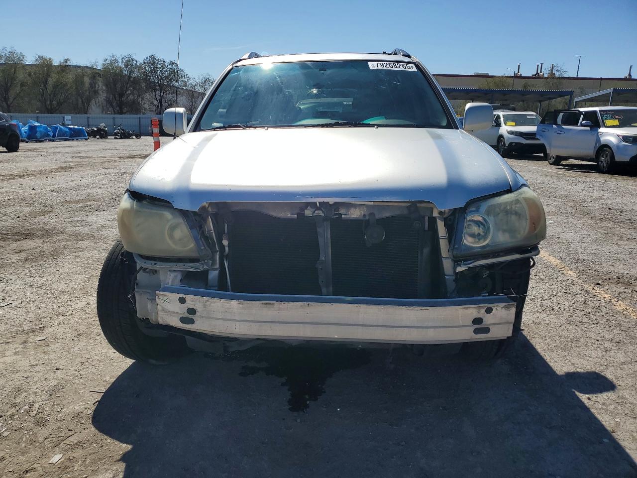 2006 TOYOTA HIGHLANDER BASE photo 9