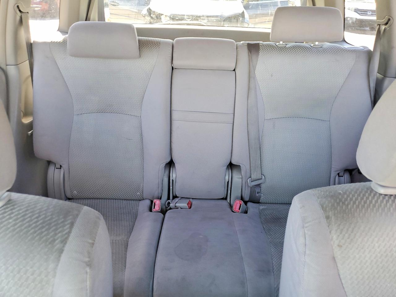 2006 TOYOTA HIGHLANDER BASE photo 19