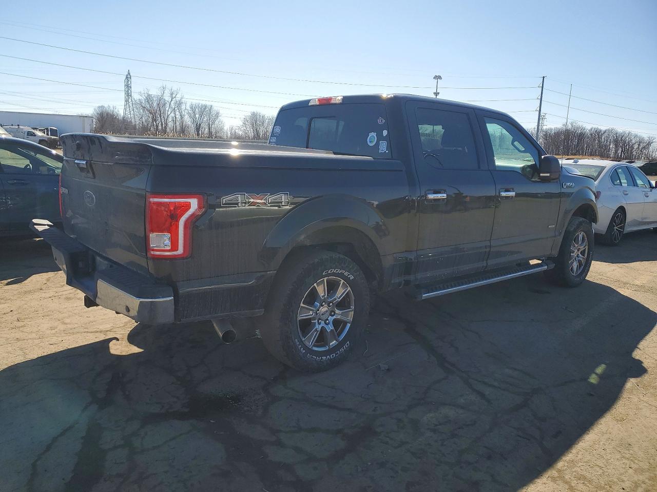 2015 FORD F150 SUPERCREW photo 3