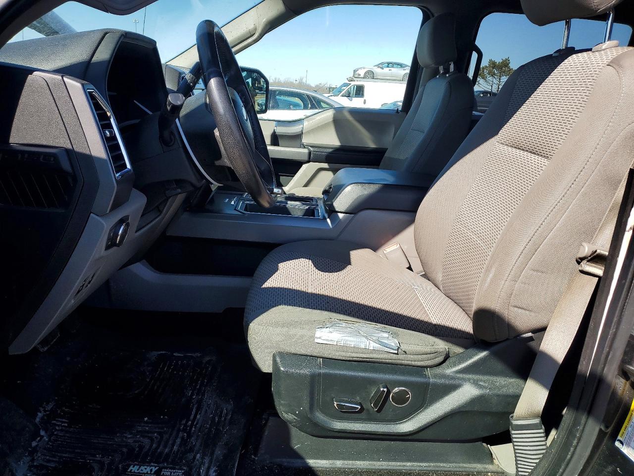 2015 FORD F150 SUPERCREW photo 7