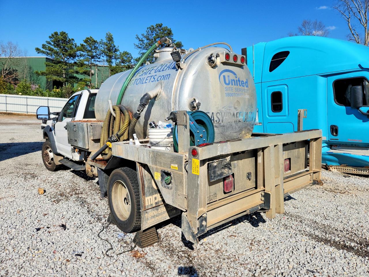 2020 FORD F550 SUPER DUTY VACUUM TRUCK photo 3