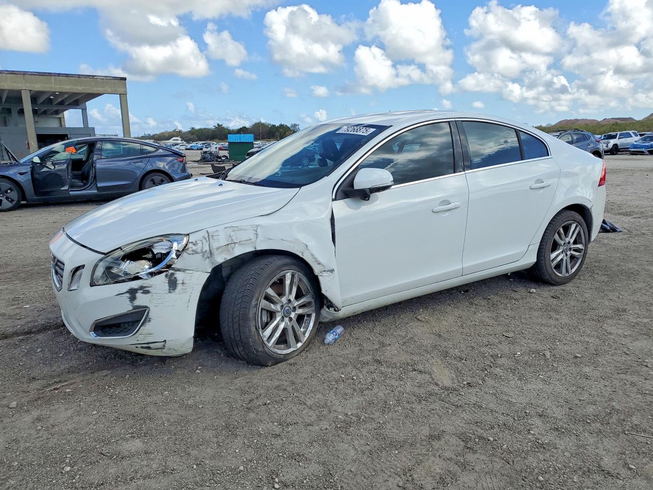 2012 VOLVO S60