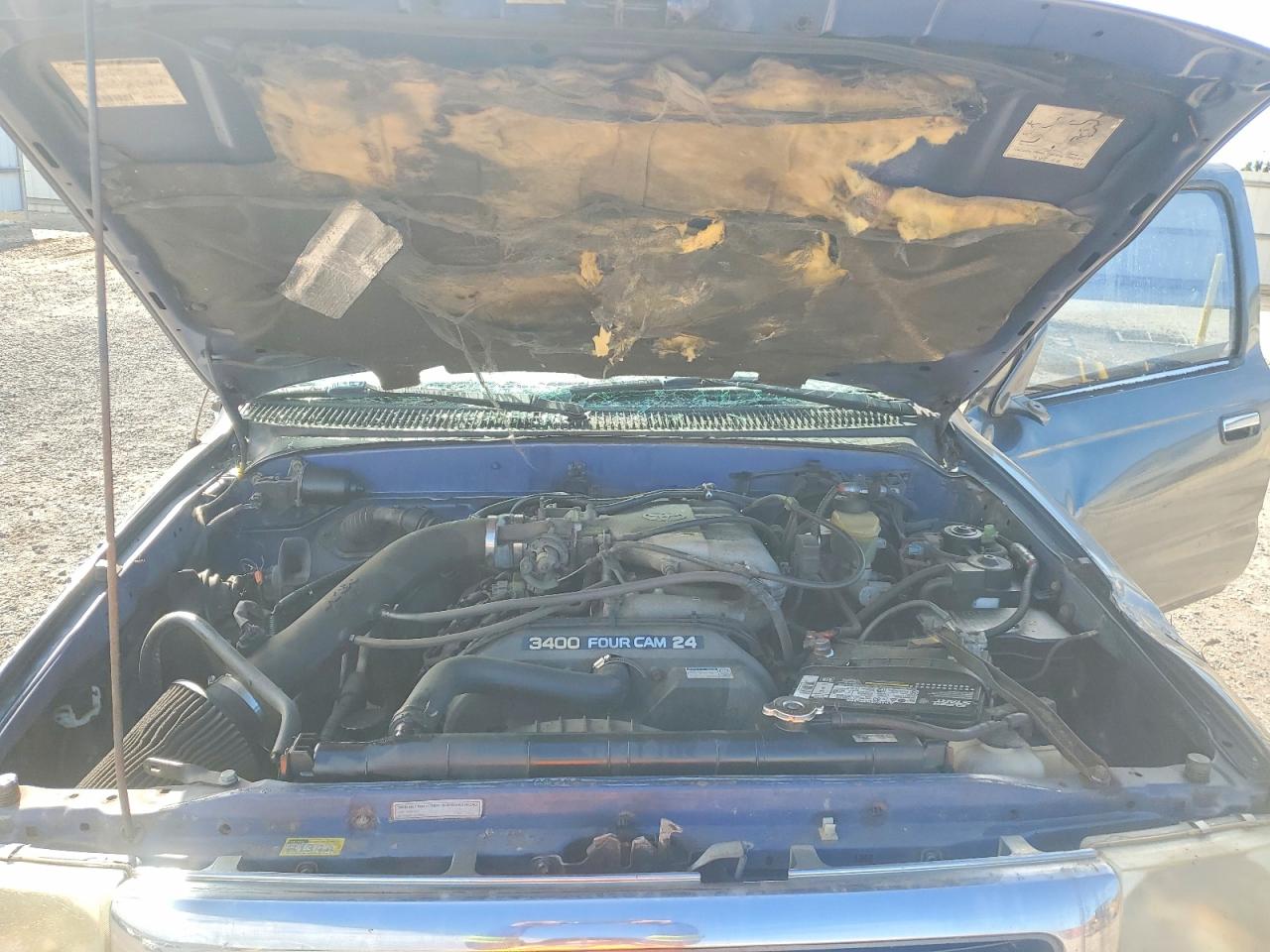2000 TOYOTA TACOMA PRERUNNER V6 photo 31